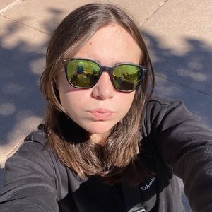 Meet your Posher, Maura grace
